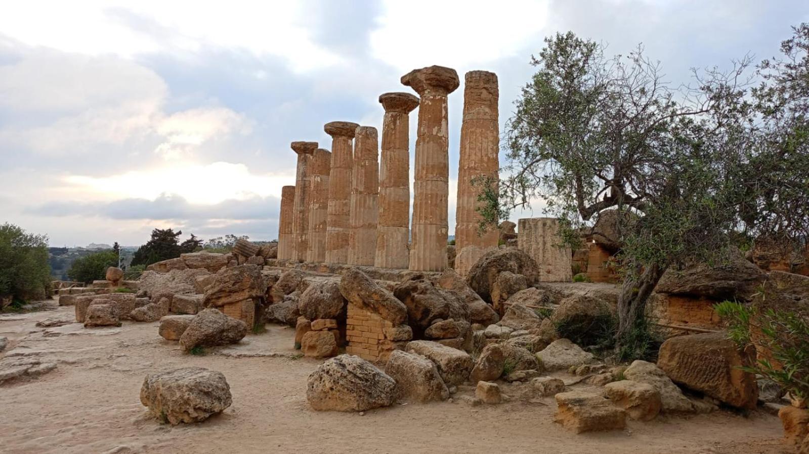 Capinera Bed & Breakfast Agrigento Ngoại thất bức ảnh
